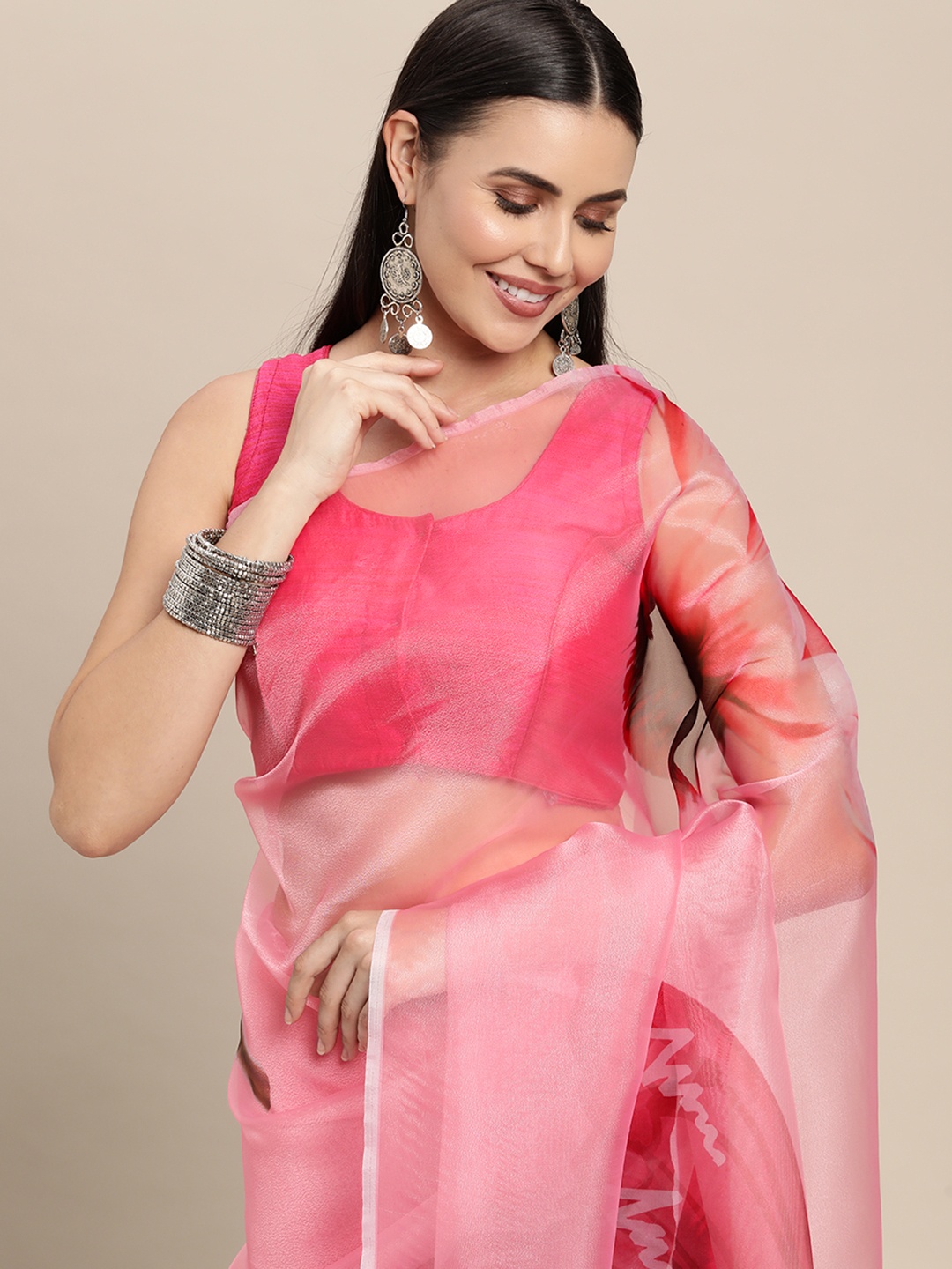

VASTRANAND Pink Floral Organza Saree
