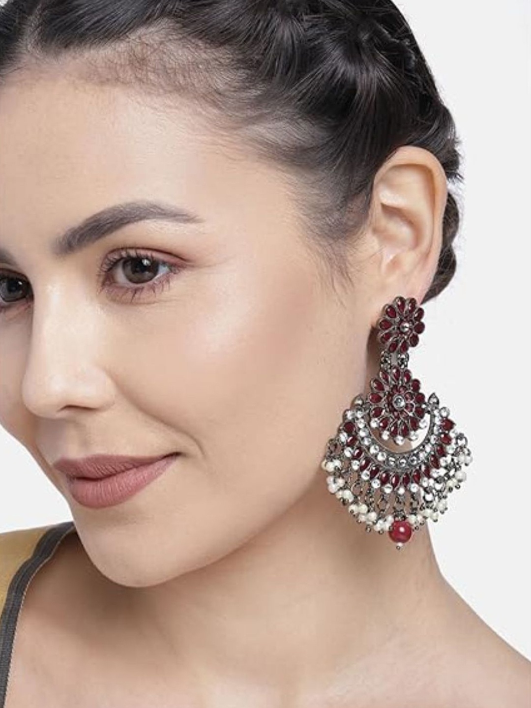 

I Jewels Maroon & White Oxidized Silver Plated Kundan & Stone Studded Chandbali
