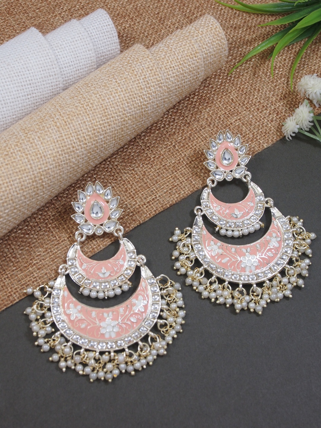 

I Jewels Peach & White Gold Plated Kundan & Stone Studded Chandbali