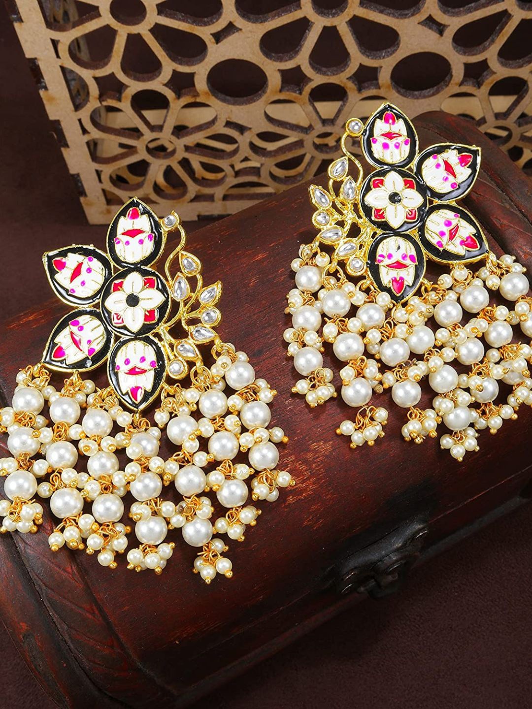

I Jewels Black & White Gold Plated Kundan & Pearls Drop Earrings