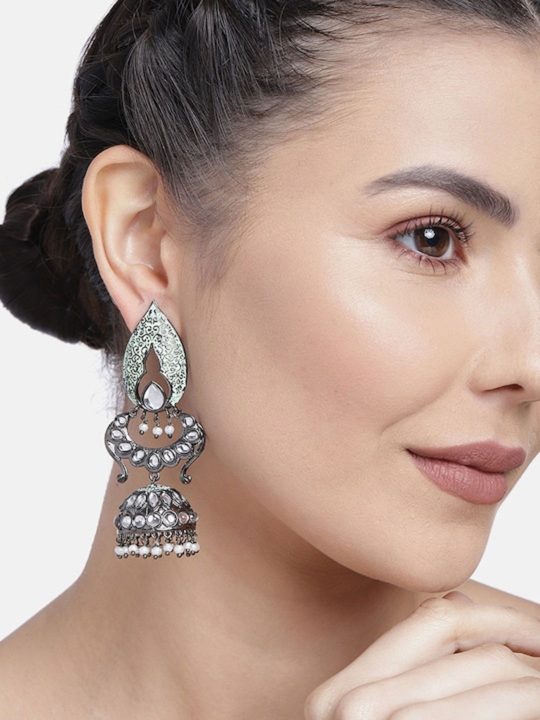 

I Jewels Green & White Silver Plated Oxidised Kundan & Stone Studded Jhumkas