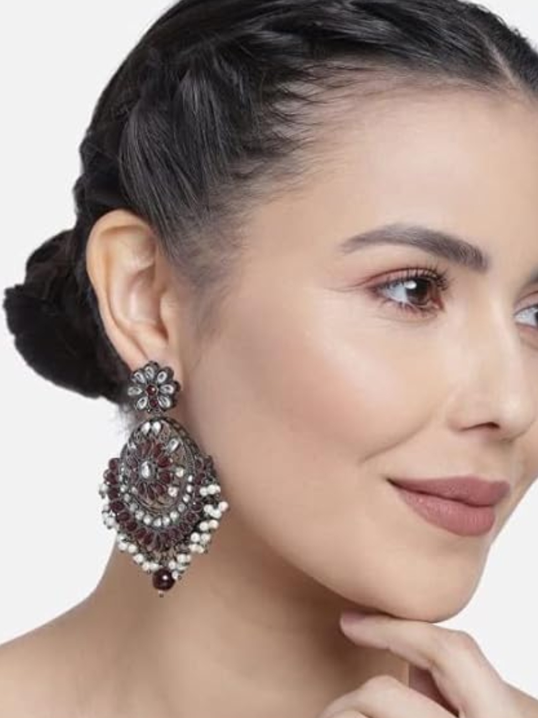 

I Jewels Maroon & White Oxidized Silver Plated Kundan & Stone Studded Chandbali