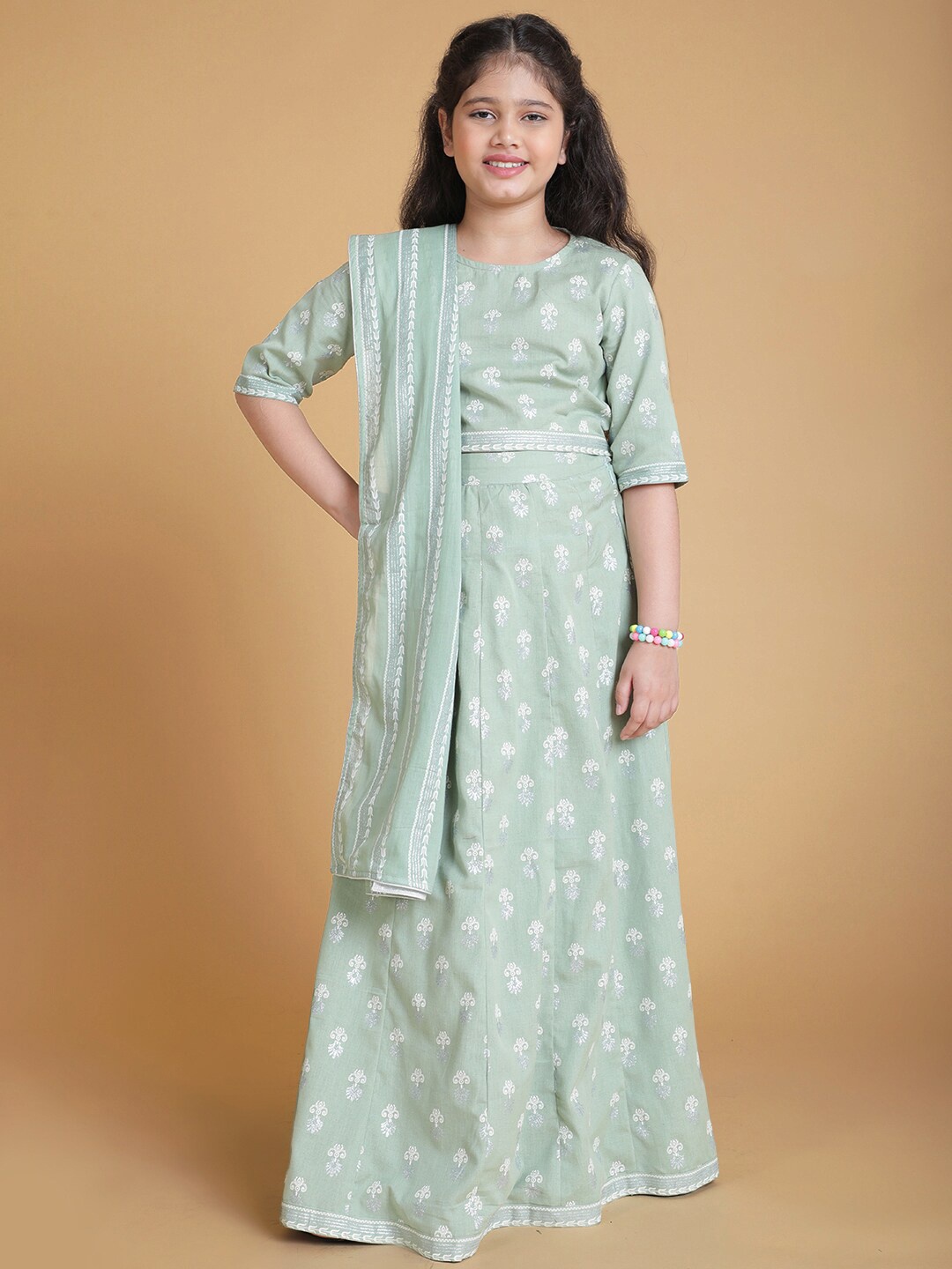 

titliyan Girls Green Embellished Ready to Wear Lehenga & Blouse With Dupatta