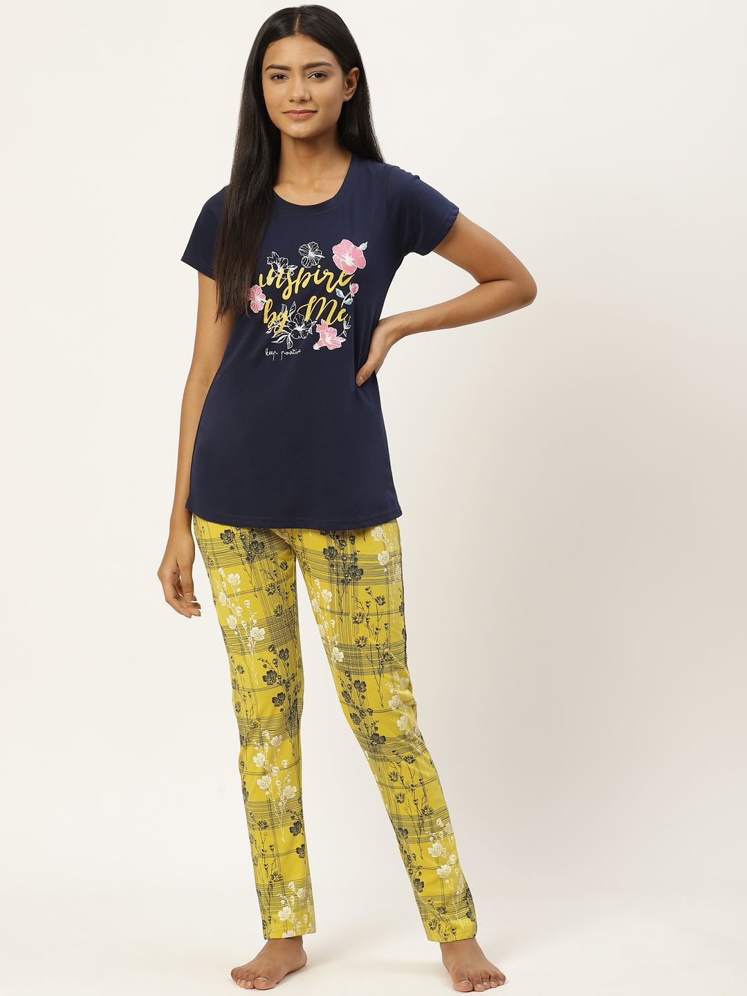 

BROOWL Women Navy Blue & Yellow Printed Pure Cotton Night suit