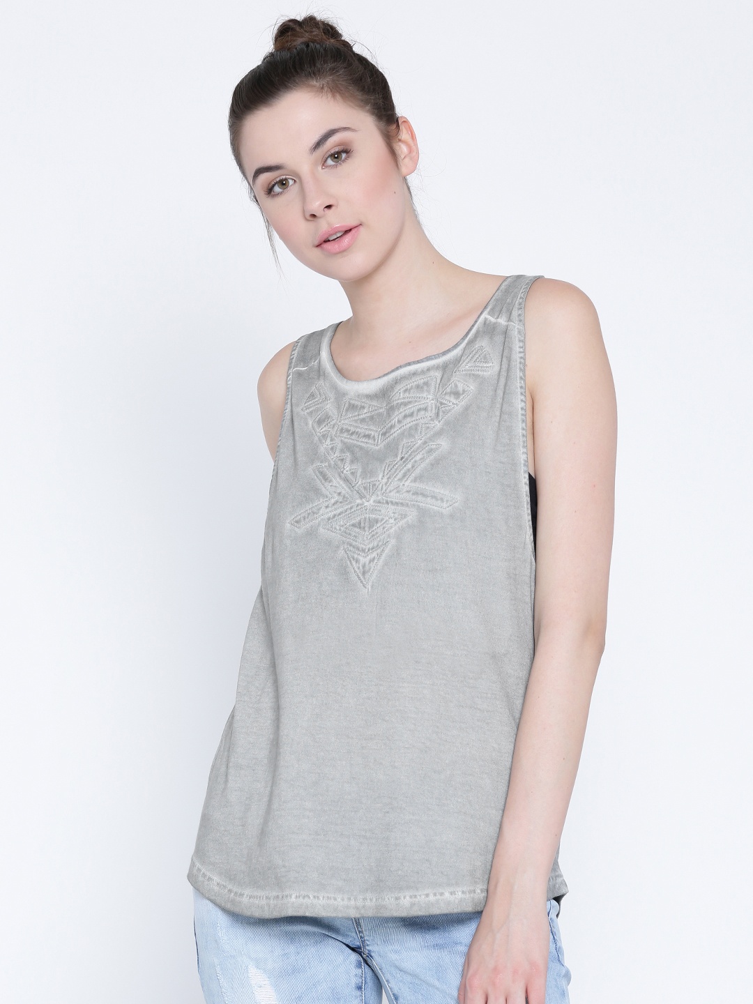 

Sera Women Grey Melange Self-Design Top