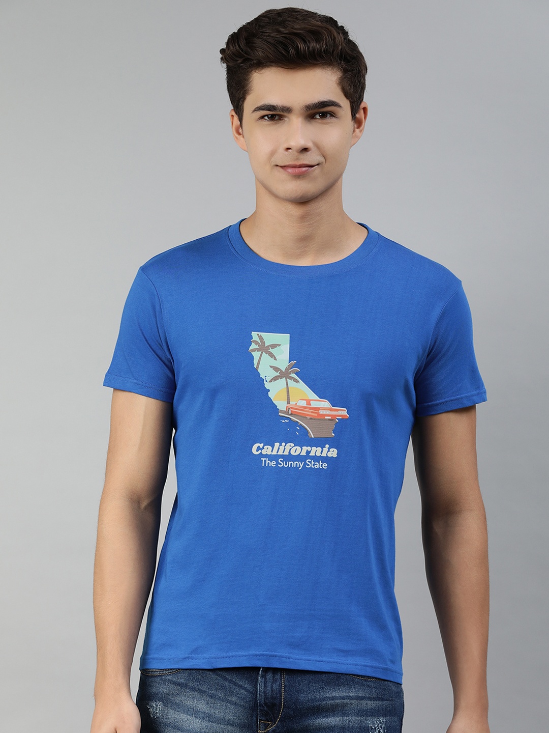 

Jolie robe Men Blue & Orange Tropical Printed Cotton T-shirt