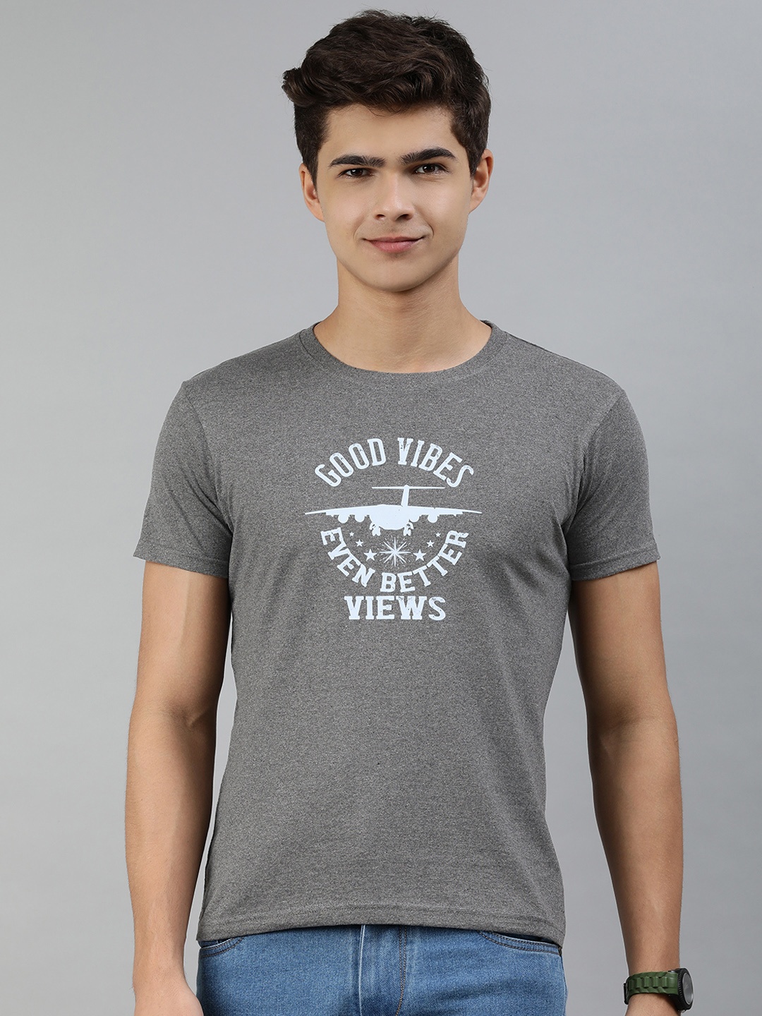 

Jolie robe Men Charcoal Grey & Blue Typography Printed Pure Cotton T-shirt