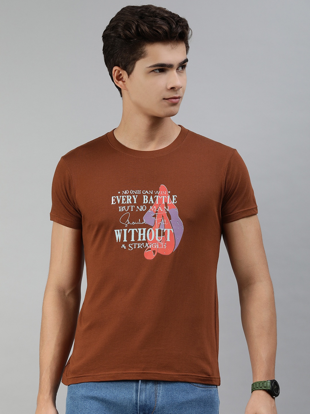 

Jolie robe Men Brown & Blue Printed Pure Cotton T-shirt