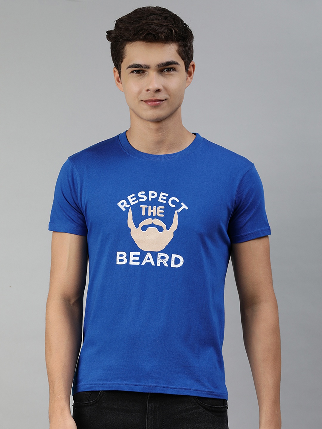 

Jolie robe Men Blue Typography Printed T-shirt