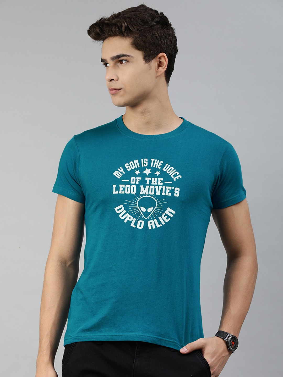 

Jolie robe Men Blue Typography Printed T-shirt