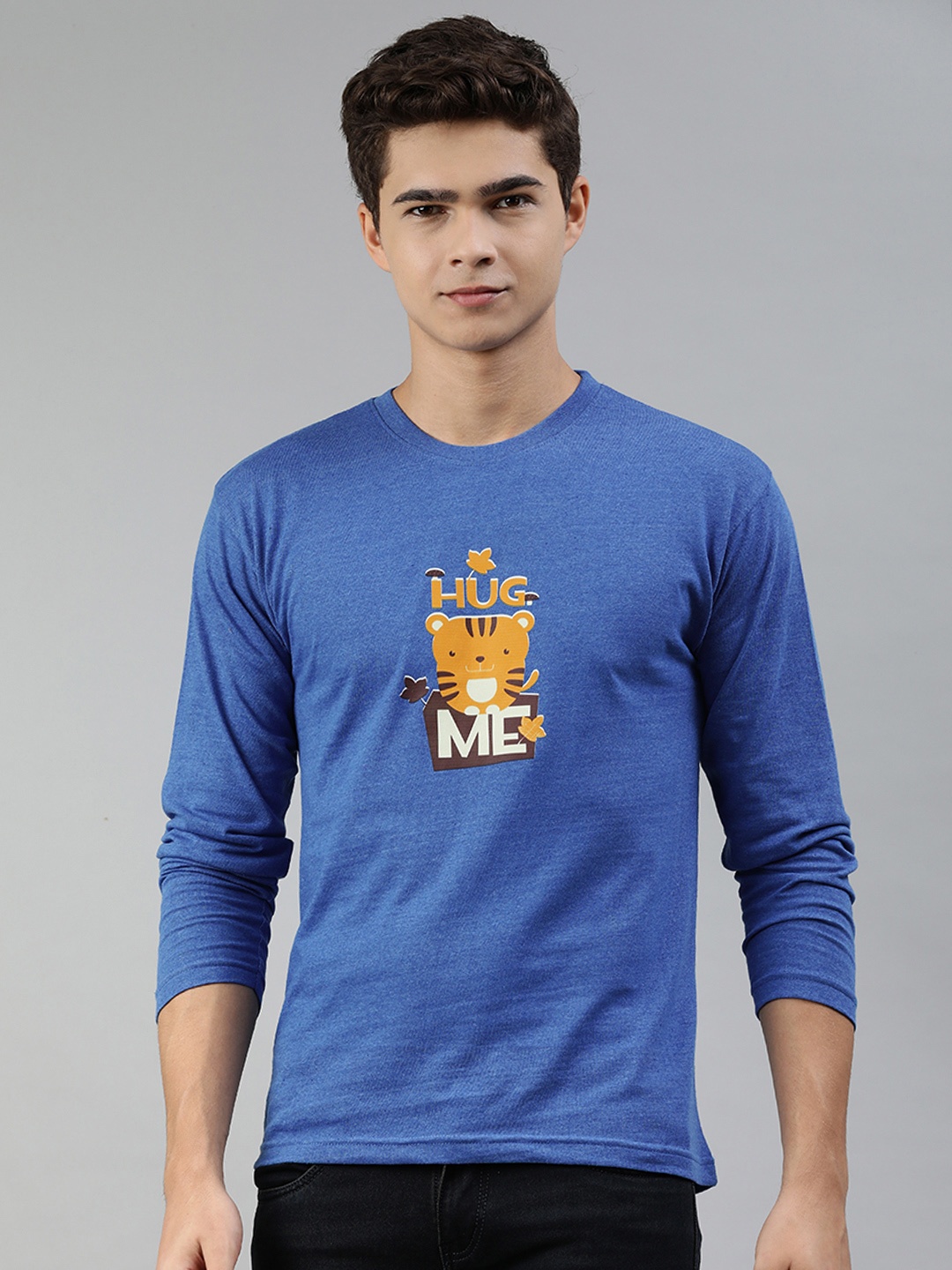 

Jolie robe Men Blue & Orange Printed Pure Cotton T-shirt