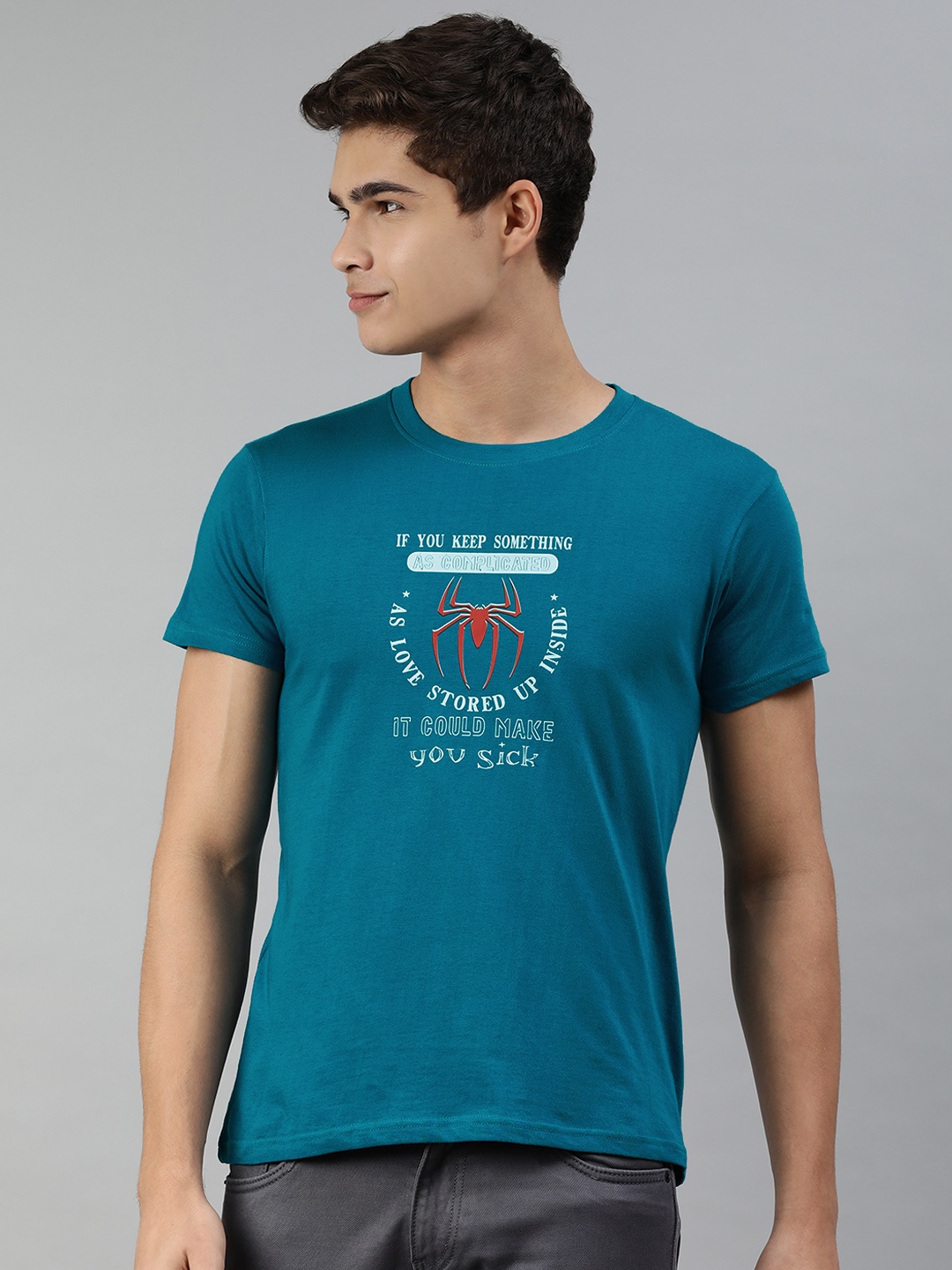 

Jolie robe Men Blue & White Typography Printed Pure Cotton T-shirt