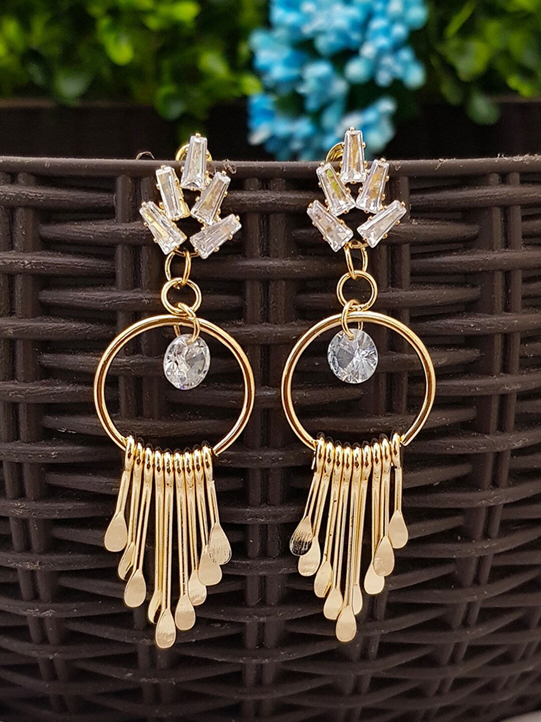 

GRIIHAM Silver-Toned Contemporary Drop Earrings