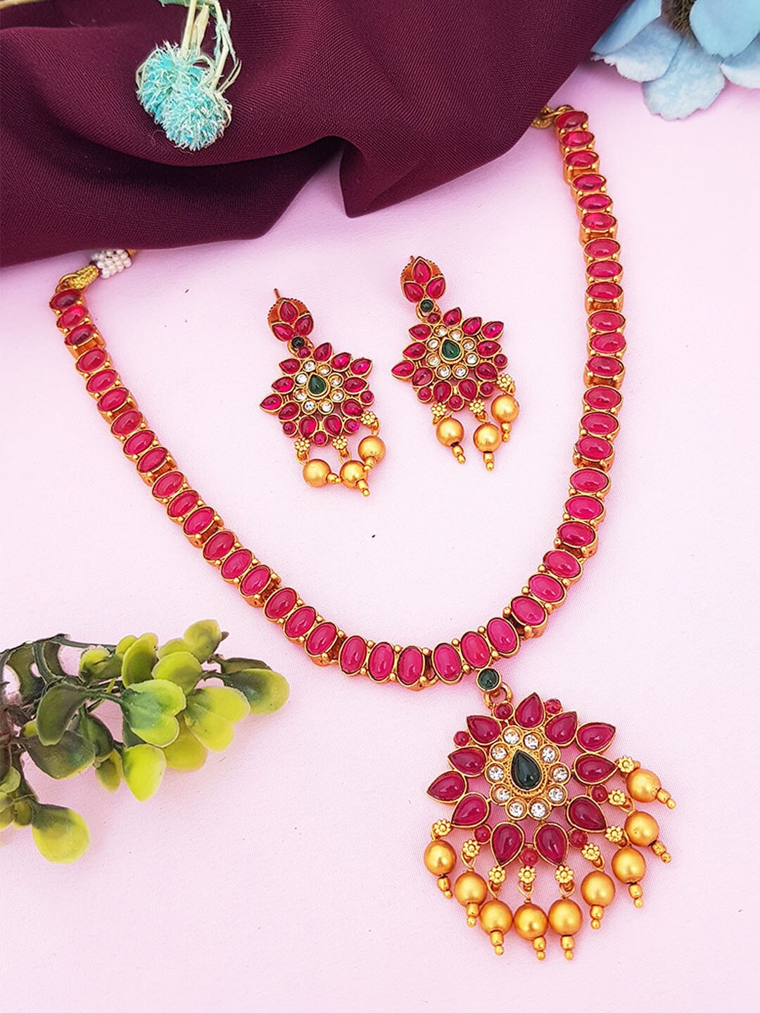 

GRIIHAM Gold-Plated Red Stone Studded & Beaded Jewellery Set
