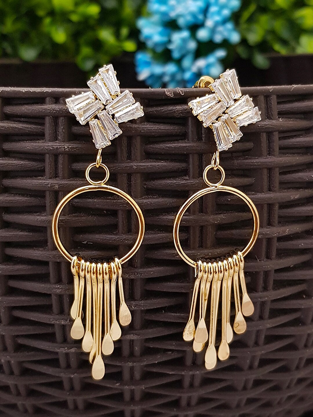 

GRIIHAM Silver-Toned Contemporary Drop Earrings
