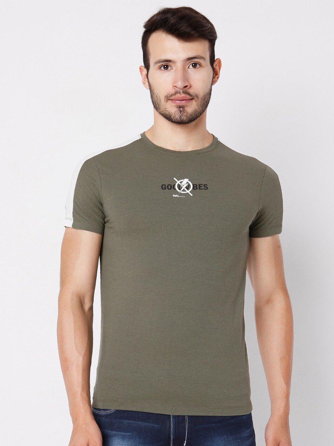 

Rex Straut Jeans Men Olive Green Typography Slim Fit T-shirt