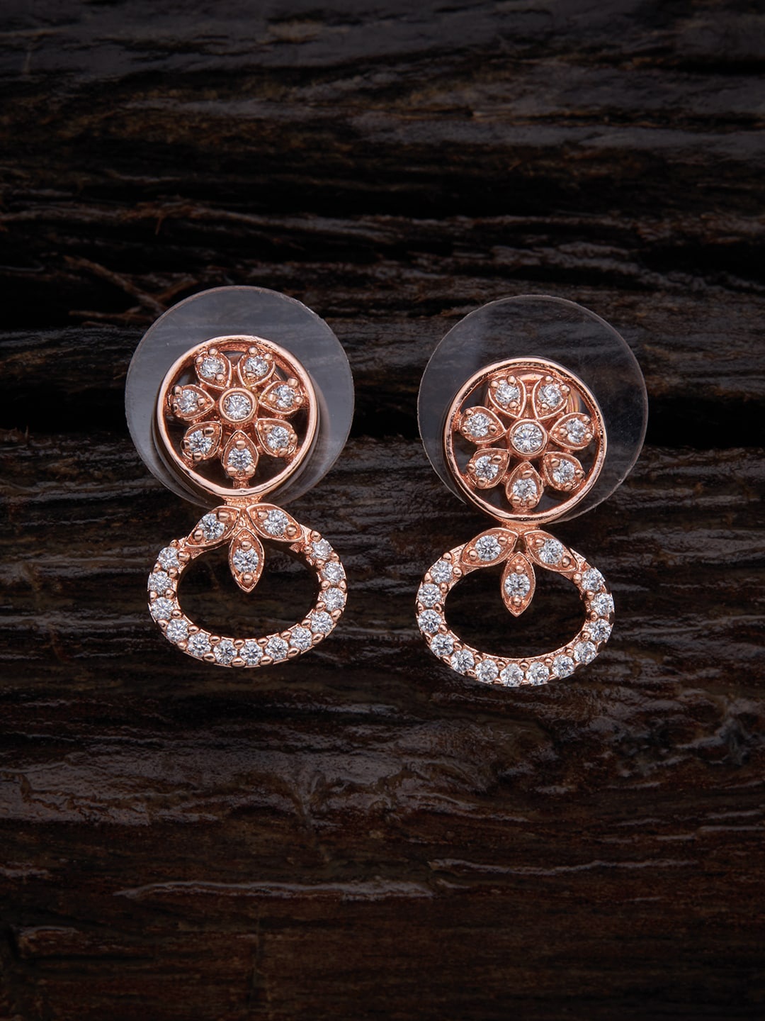 

Kushal's Fashion Jewellery White Rose Gold-Plated Floral Studs Earrings