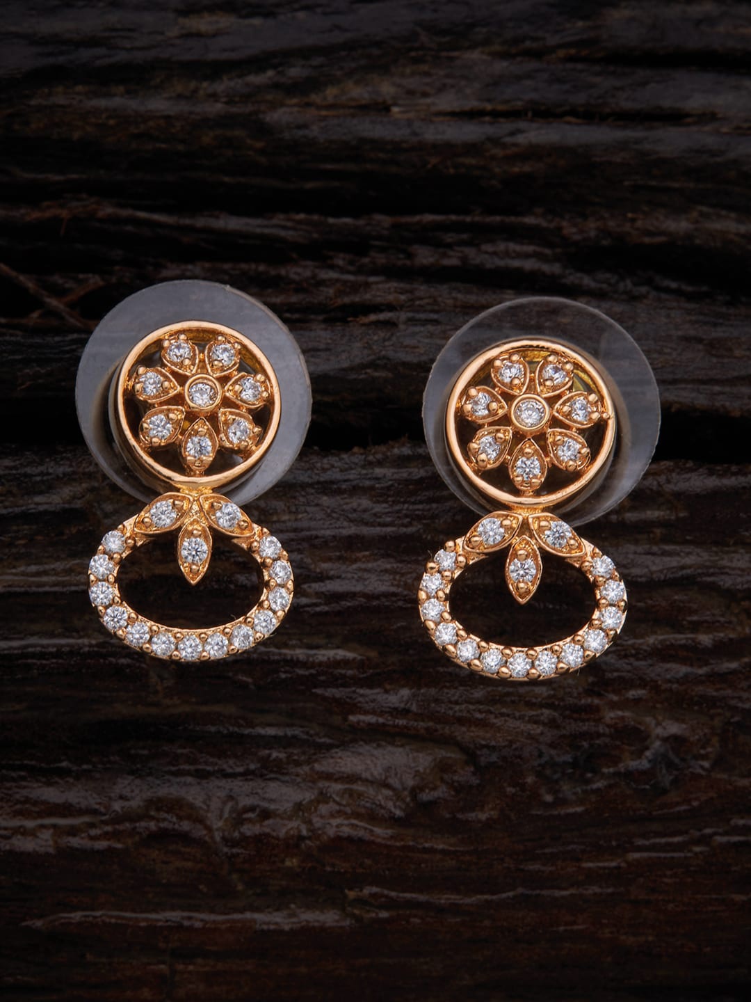 

Kushal's Fashion Jewellery White Floral Gold-Plated Studs Earrings