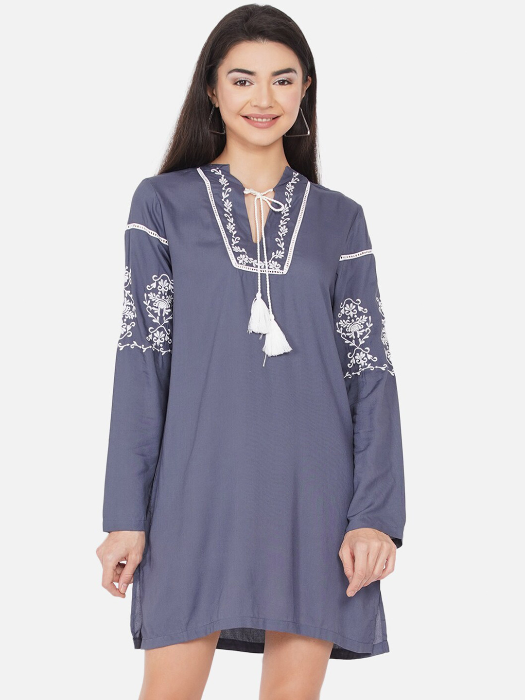 

DIVA WALK EXCLUSIVE Grey Ethnic Motifs Embroidered Tie-Up Neck A-Line Dress