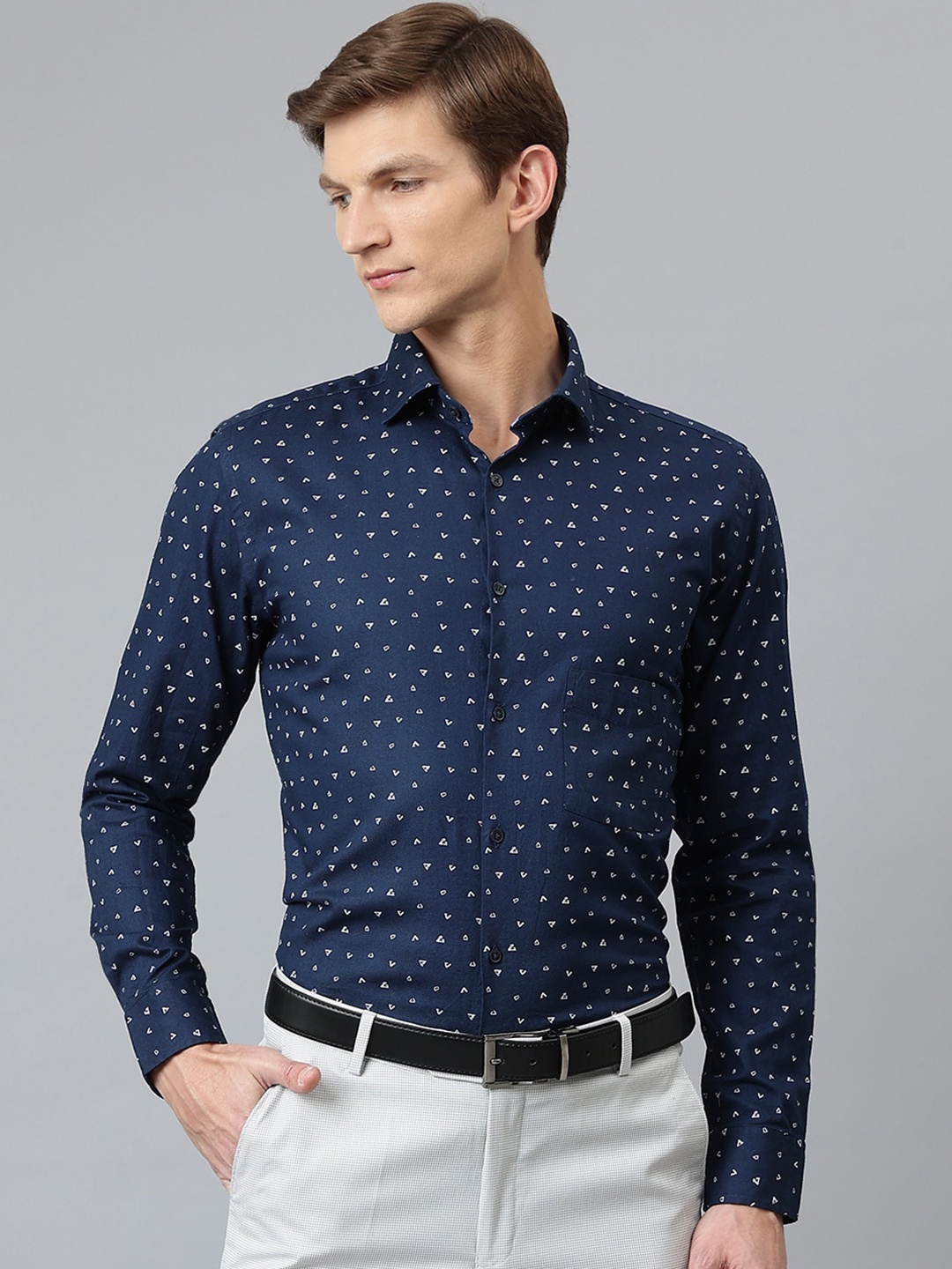 

Richlook Men Navy Blue Printed Formal Shirt