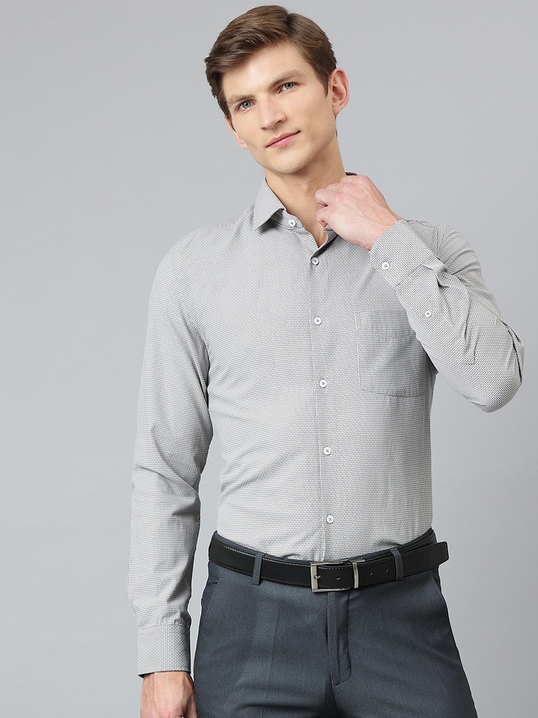 

Richlook Men Grey Micro Checks Striped Formal Shirt
