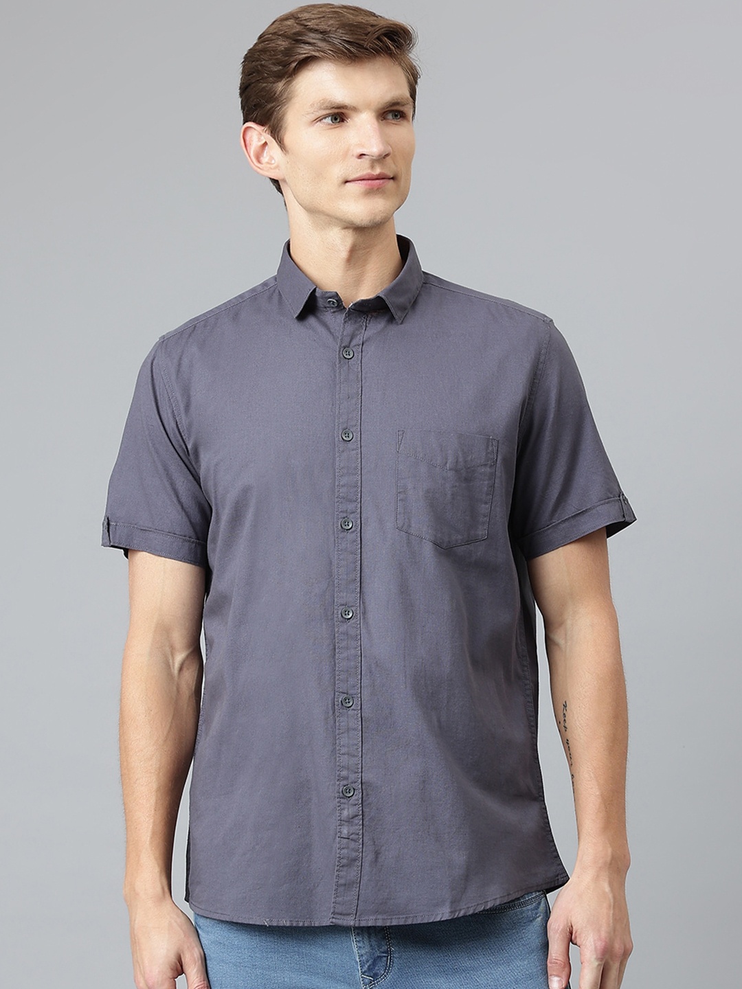 

Richlook Men Grey Slim Fit Cotton Casual Shirt