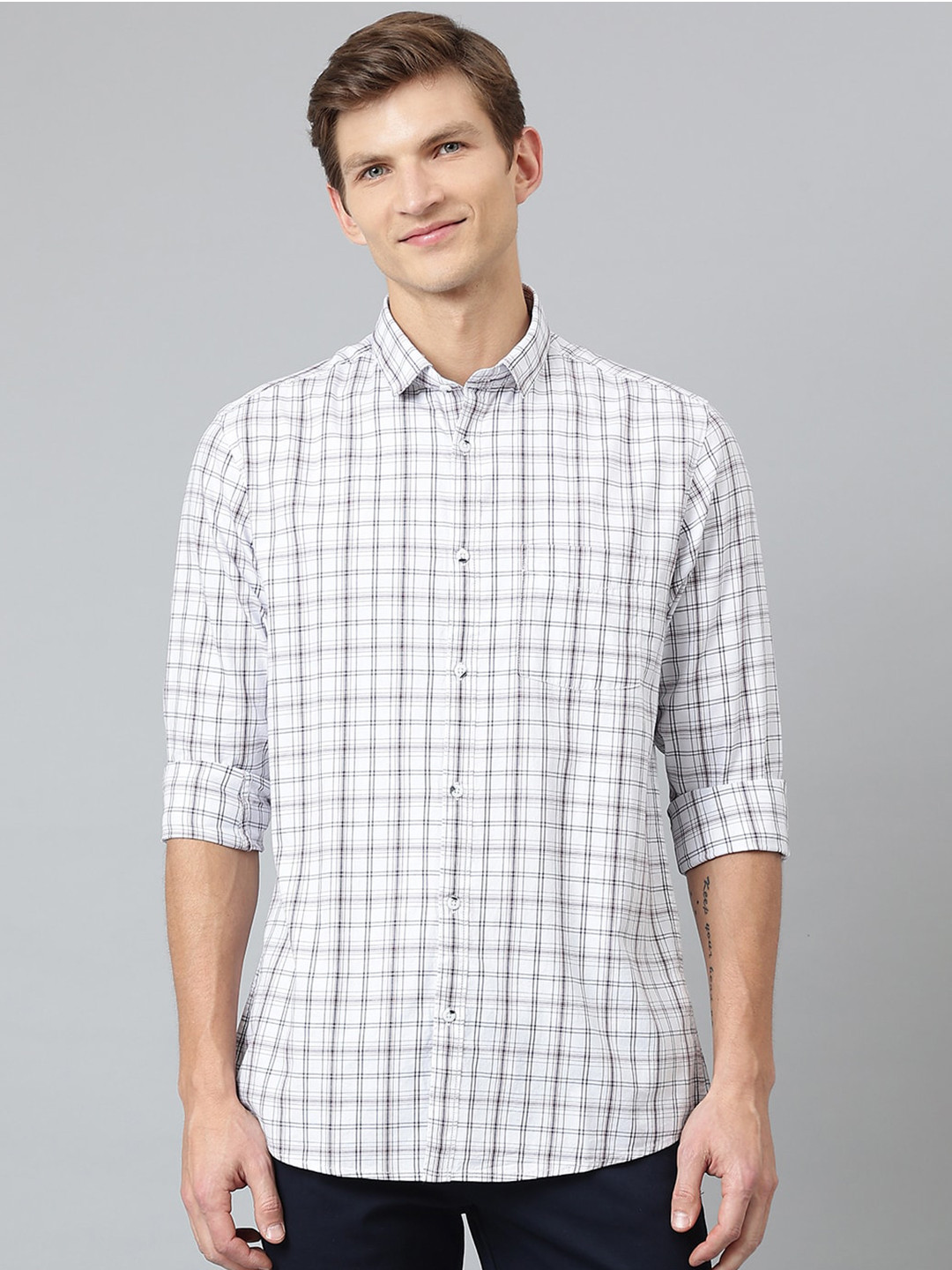 

Richlook Men White Slim Fit Checked Cotton Casual Shirt