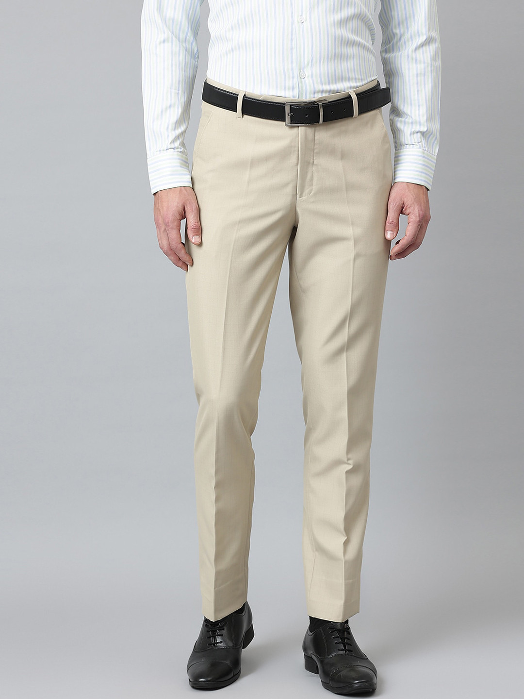 

Richlook Men Beige Smart Formal Trousers