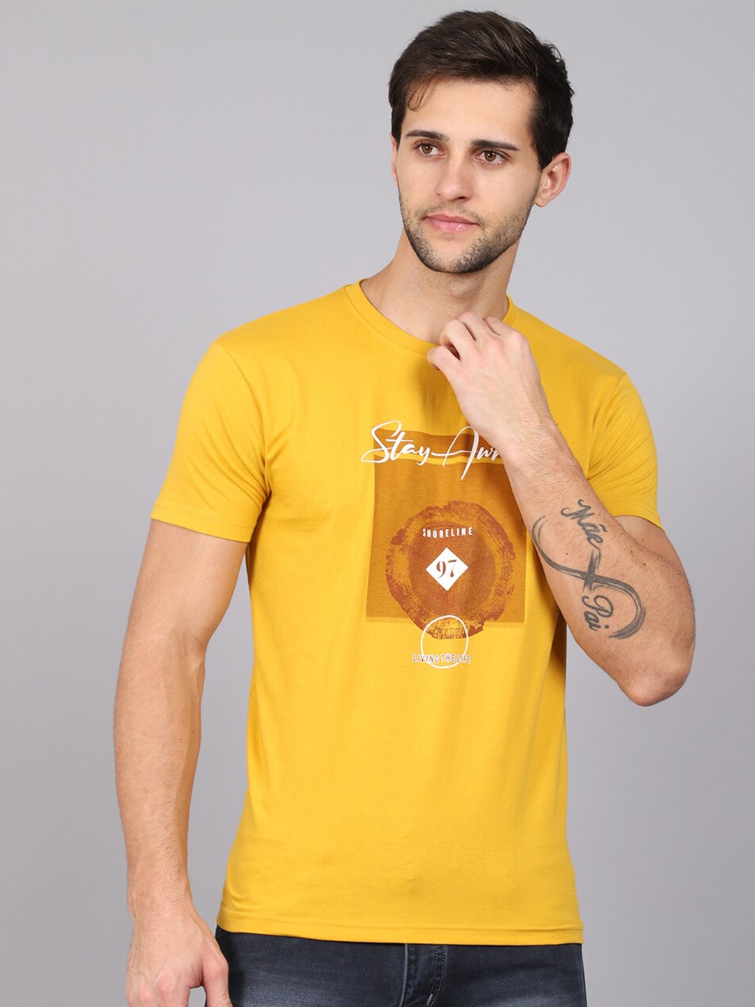 

Rodamo Men Yellow Typography Printed Slim Fit Cotton T-shirt