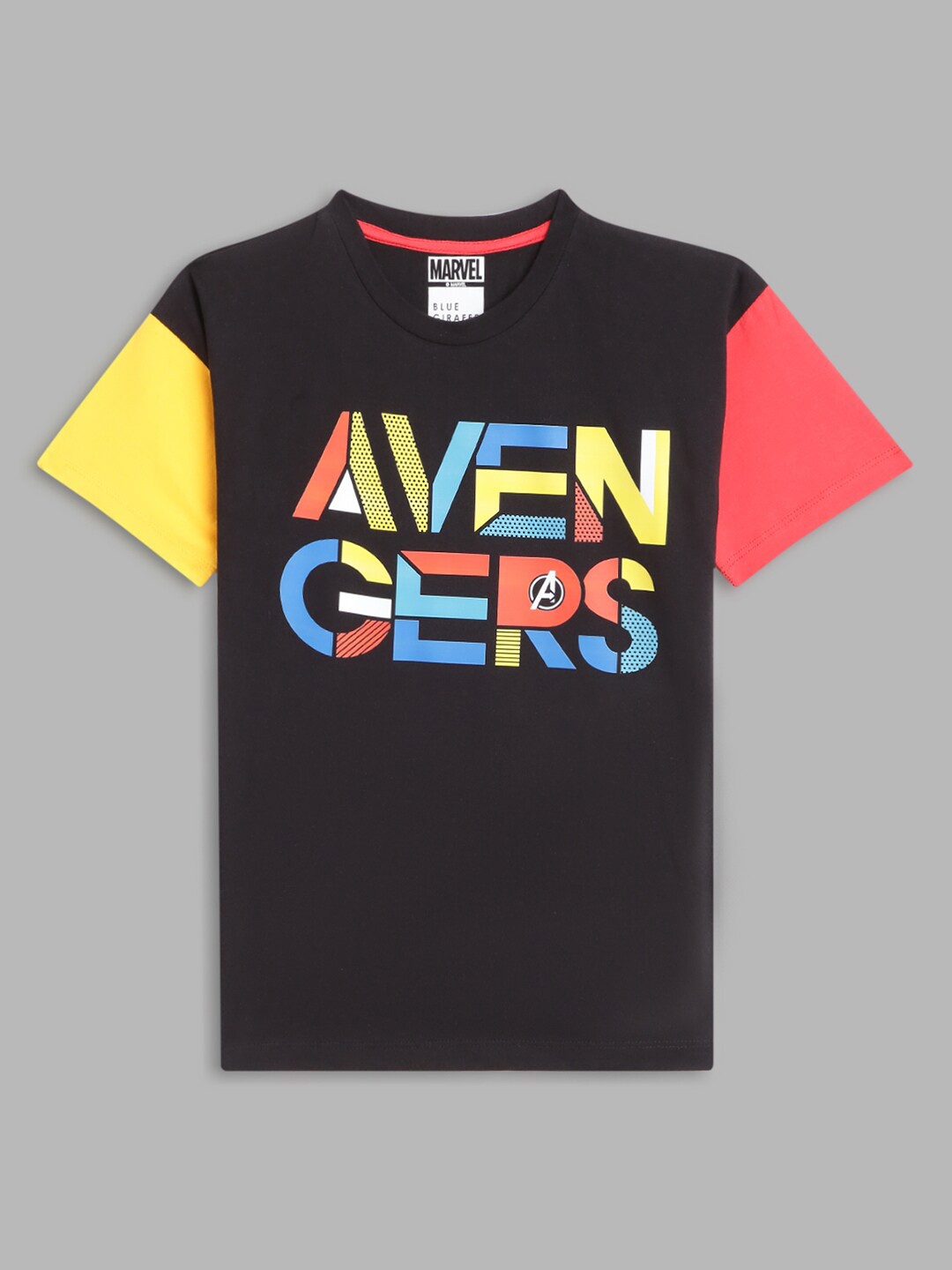 

Blue Giraffe Boys Black Avengers Printed T-shirt