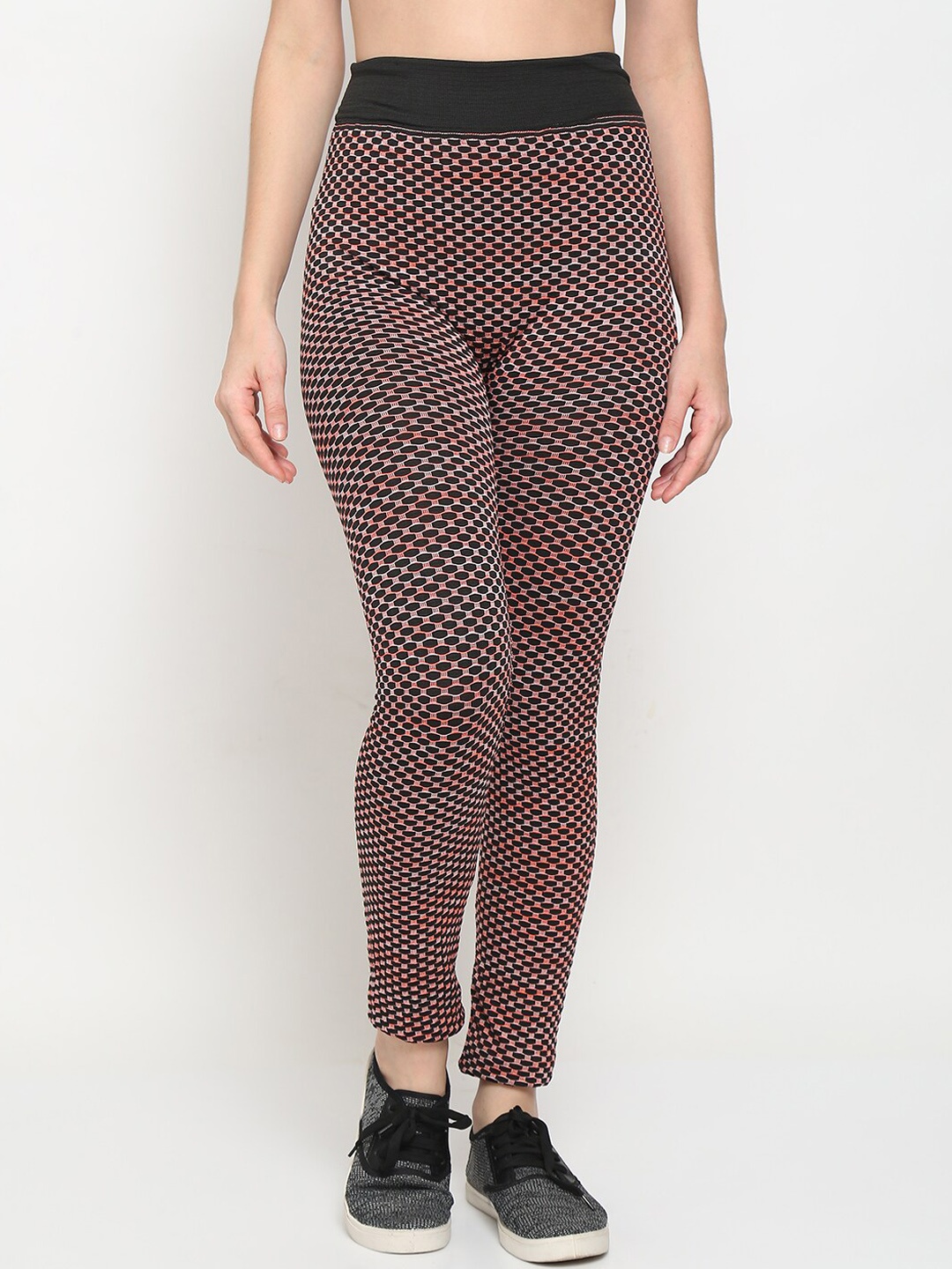 

GRACIT Women Peach-Coloured & Brown Printed Rapid-Dry Sports Tights