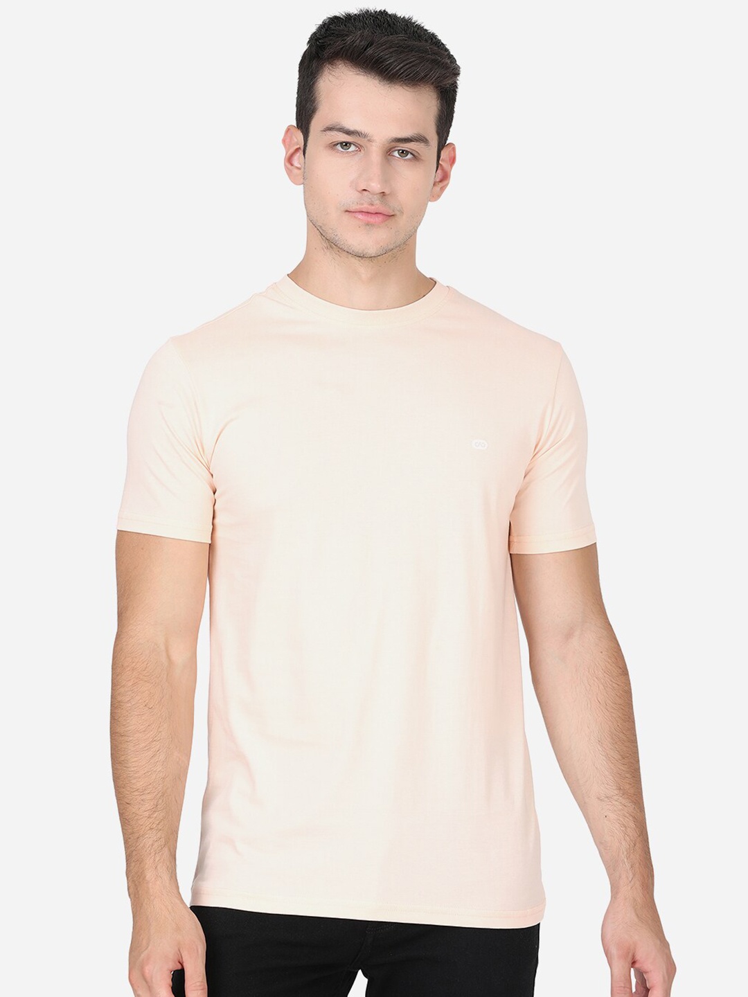 

JADE BLUE Men Peach Solid Slim Fit Cotton T-shirt