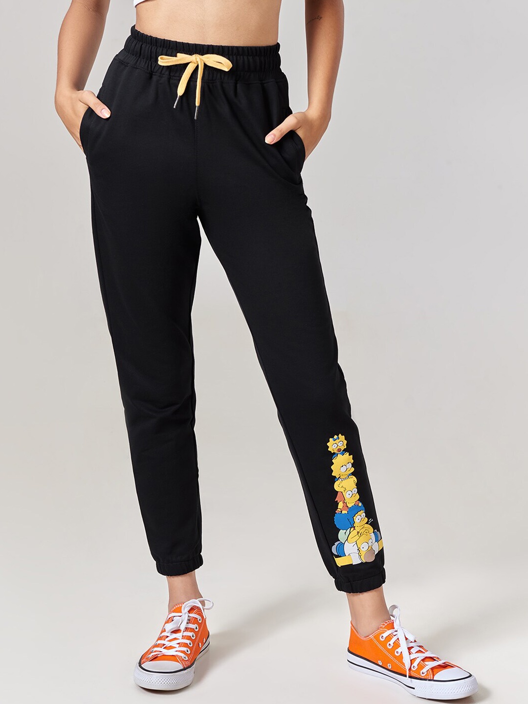 

The Souled Store Women Black Solid Joggers
