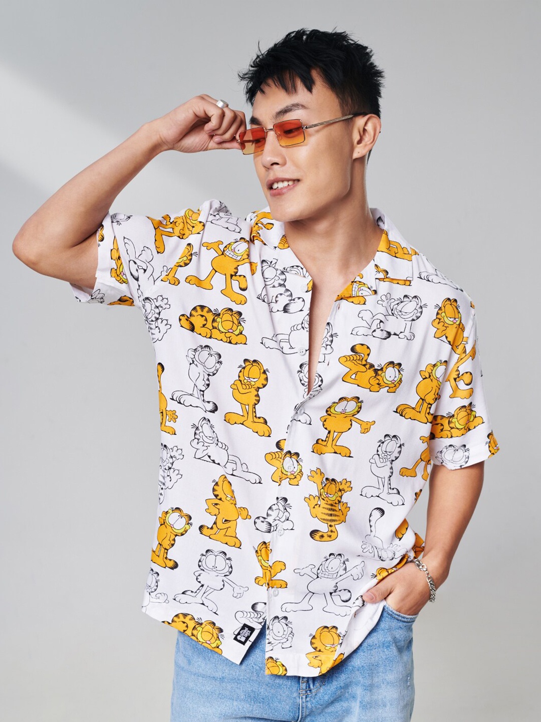 The souled store Garfield: Made To Lounge White Holiday Shirts