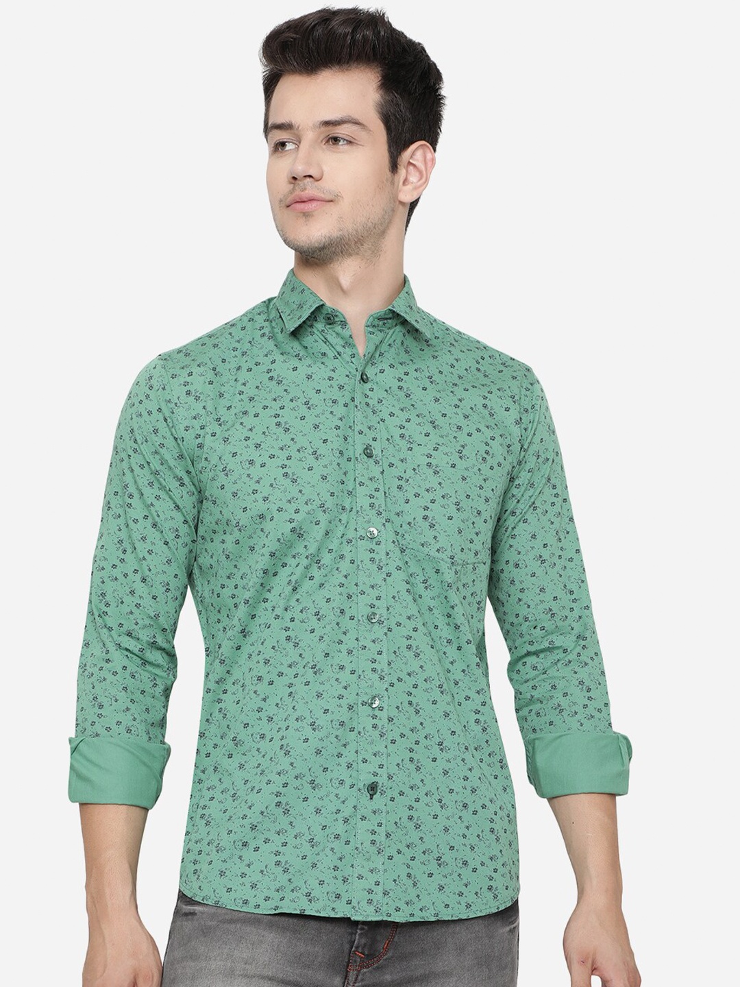 

Greenfibre Men Green Slim Fit Floral Printed Casual Shirt