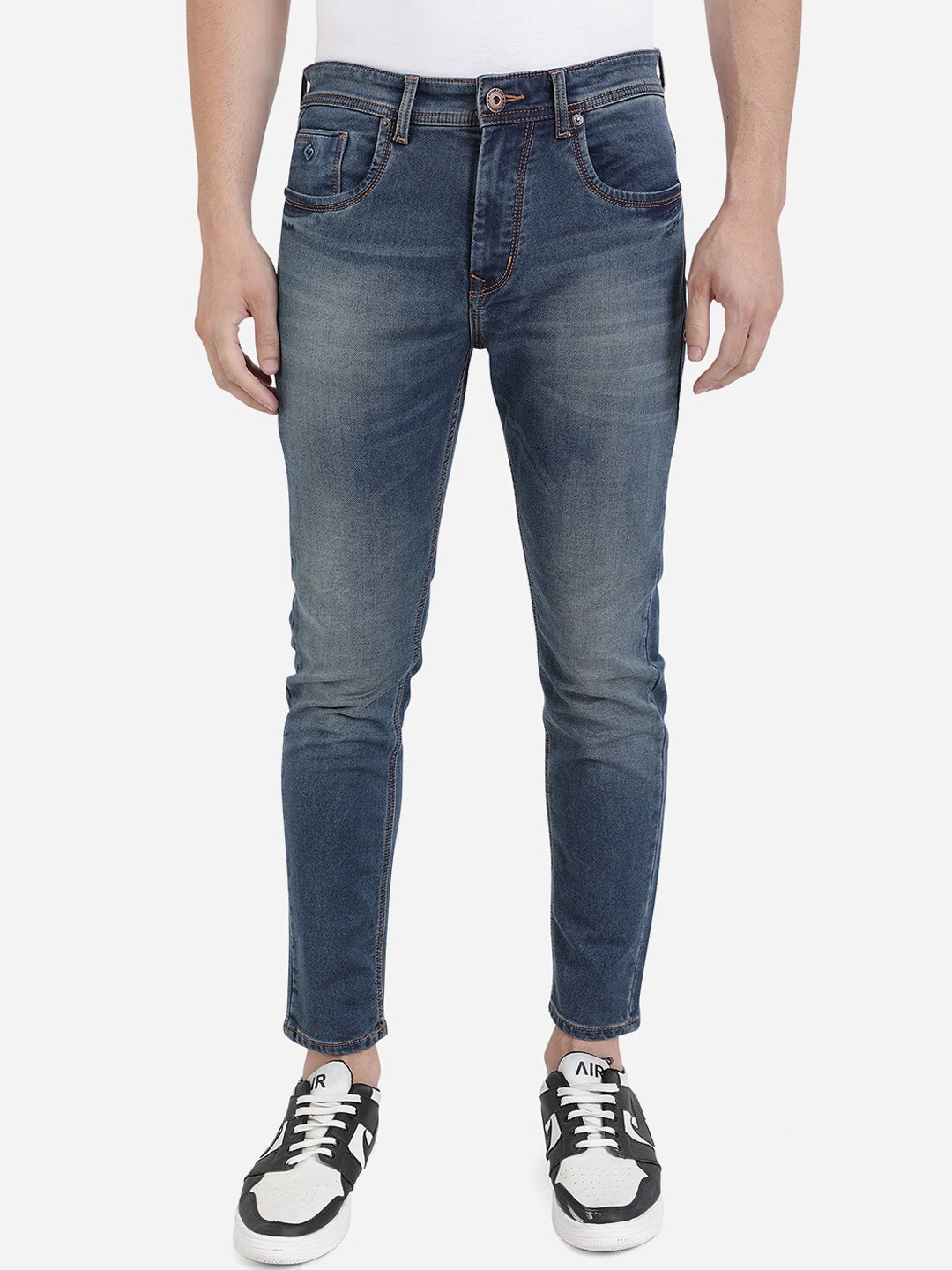 

Greenfibre Men Blue Slim Fit Heavy Fade Stretchable Jeans