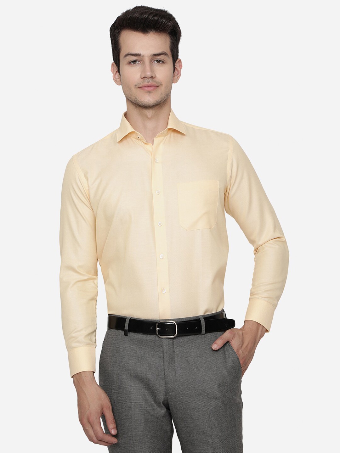 

Greenfibre Men Yellow Slim Fit Formal Shirt