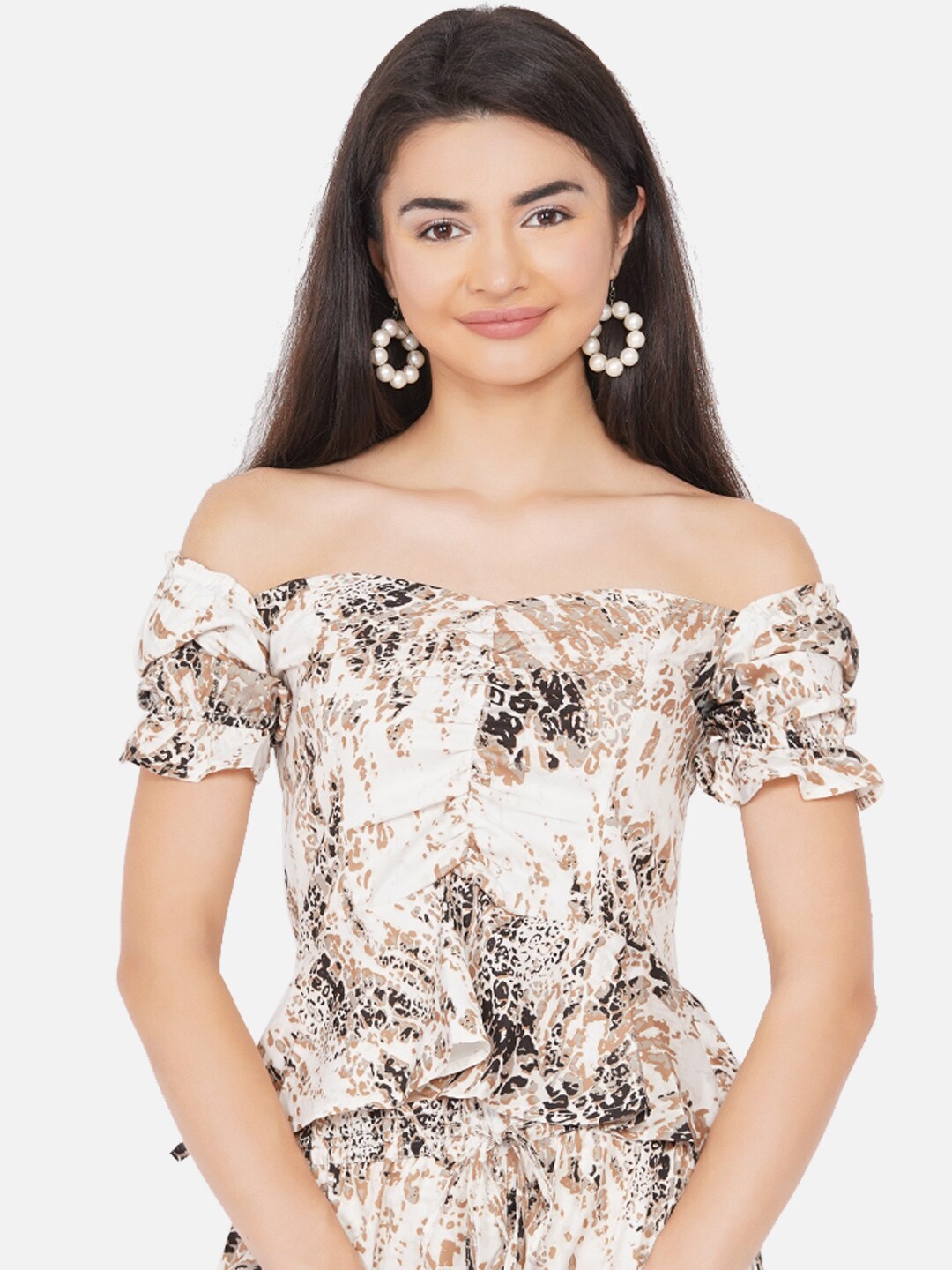 

DIVA WALK EXCLUSIVE White & Beige Print Off-Shoulder Bardot Top