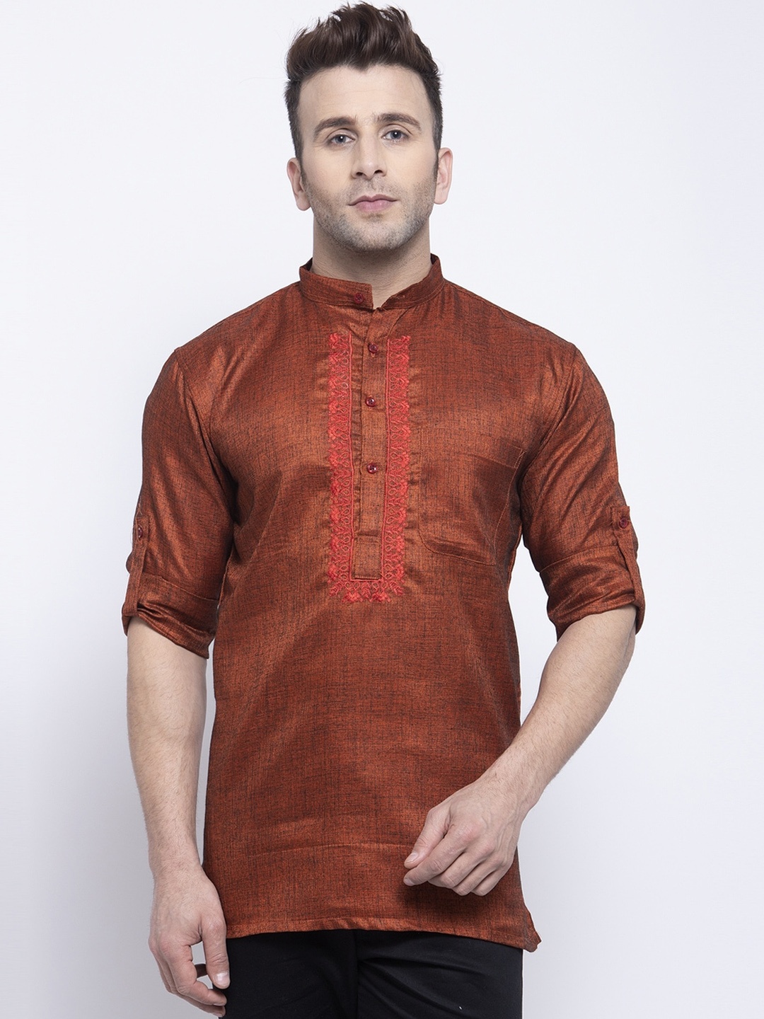 

KLOTTHE Men Maroon Thread Work Kurta