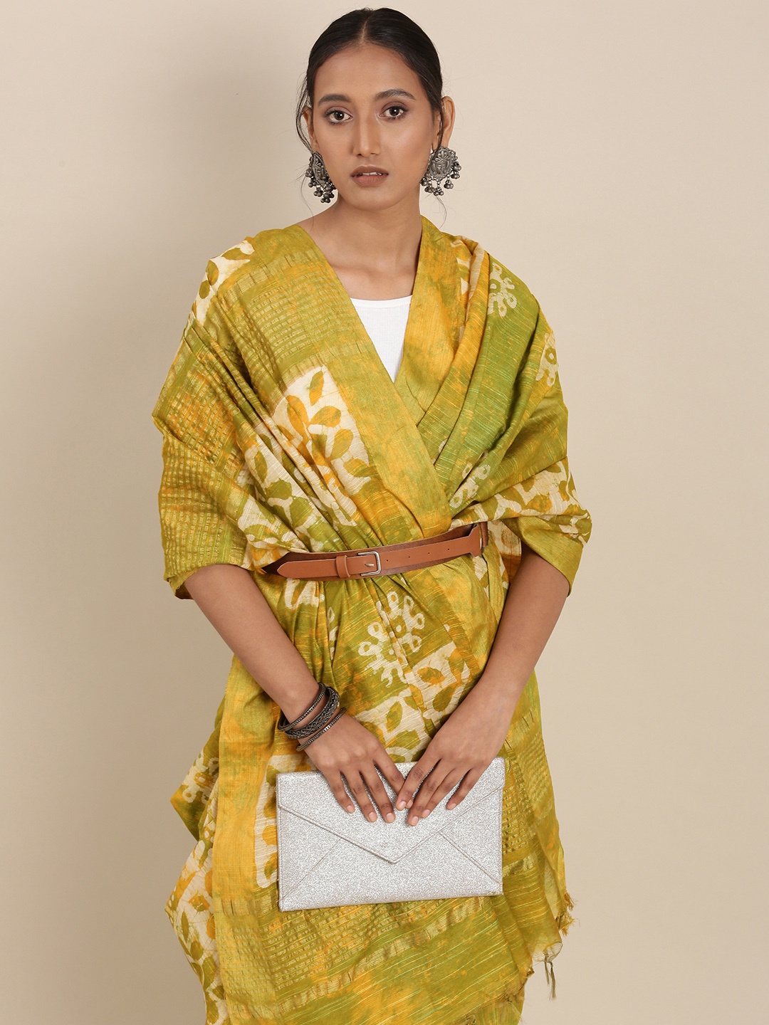 

Taavi Green & Yellow Batik Silk Blend Block Print Saree