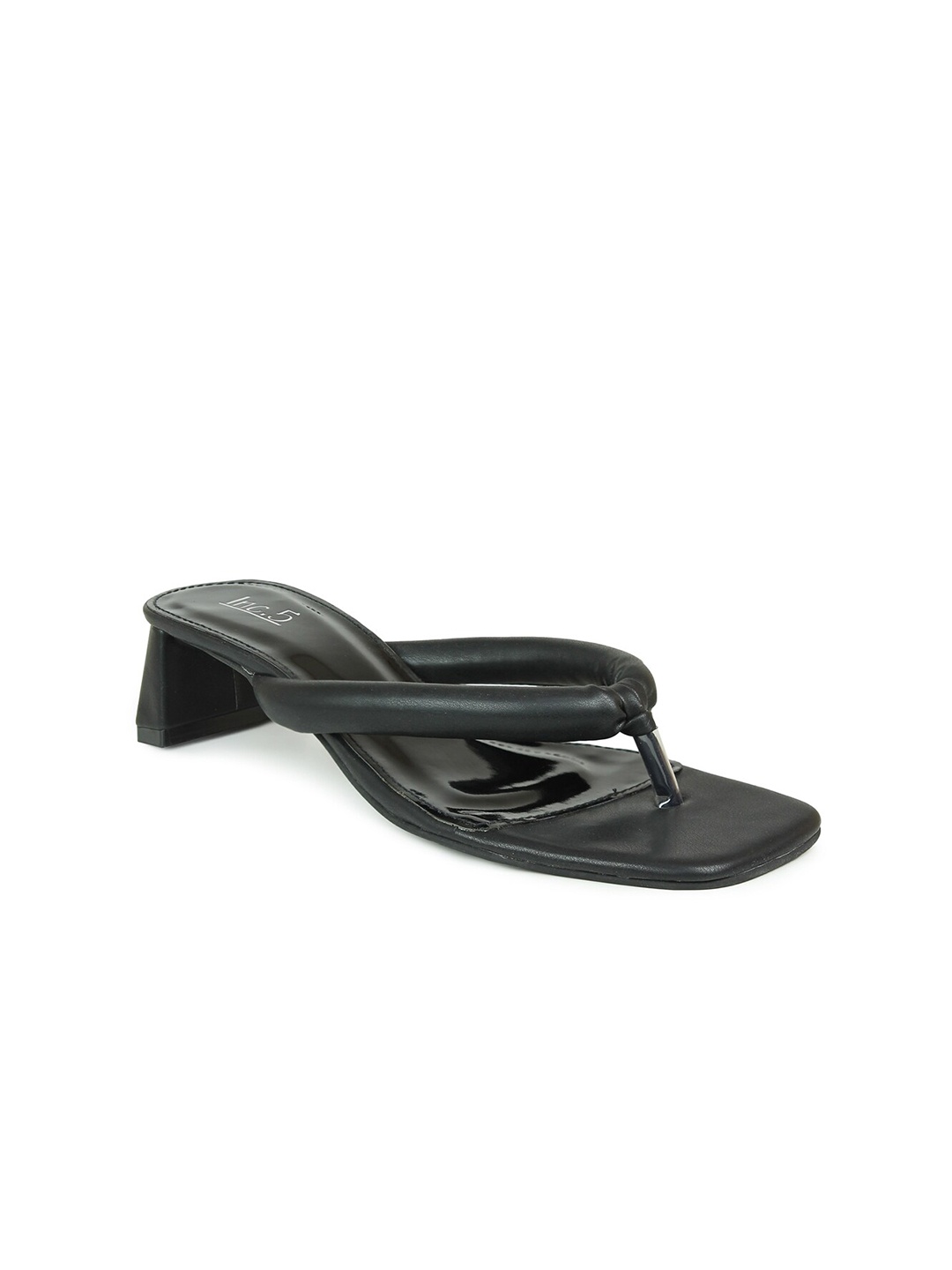 

Inc 5 Women Black & Black Comfort Sandals