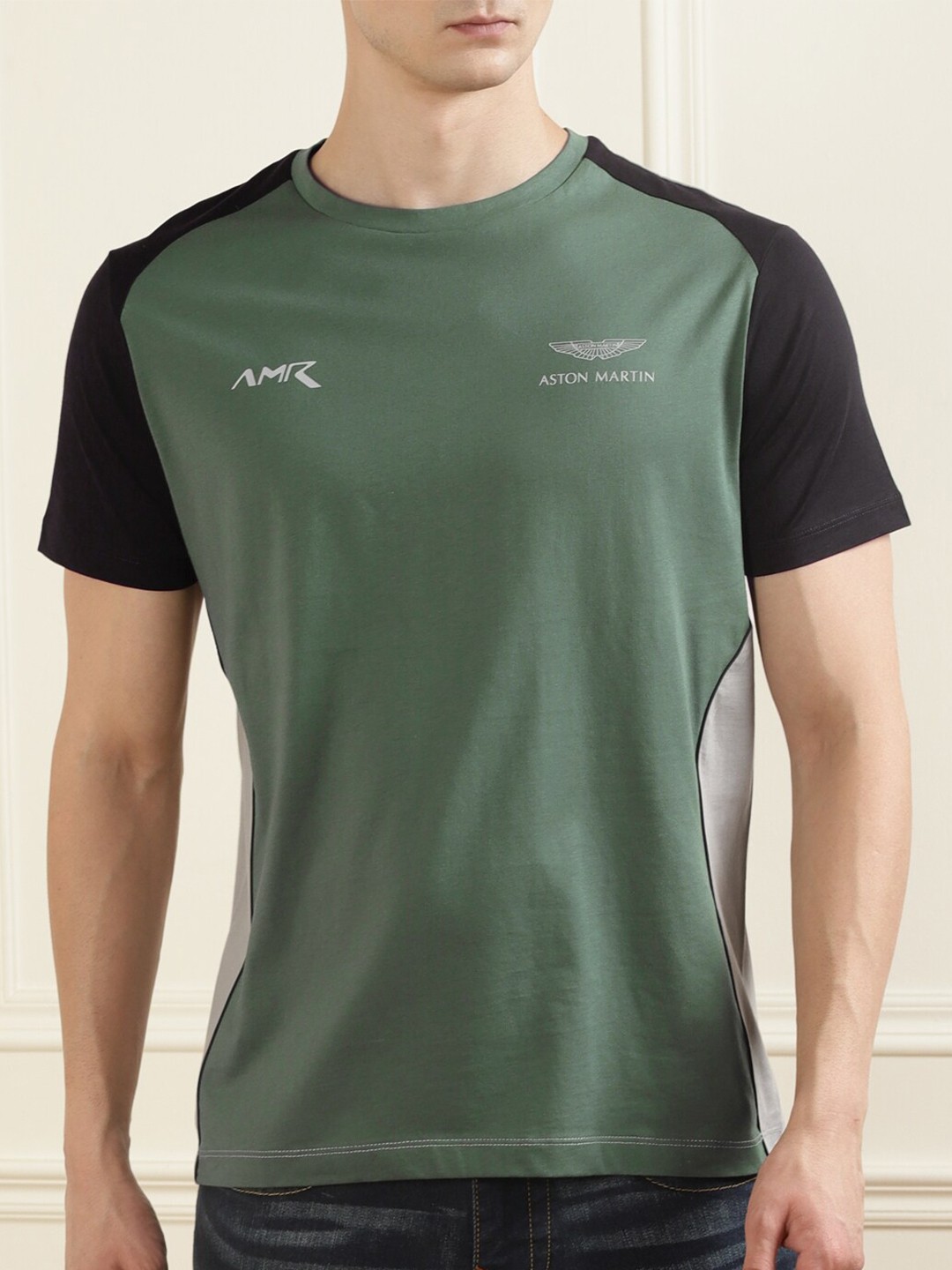

HACKETT LONDON Men Green & Black Colourblocked T-shirt