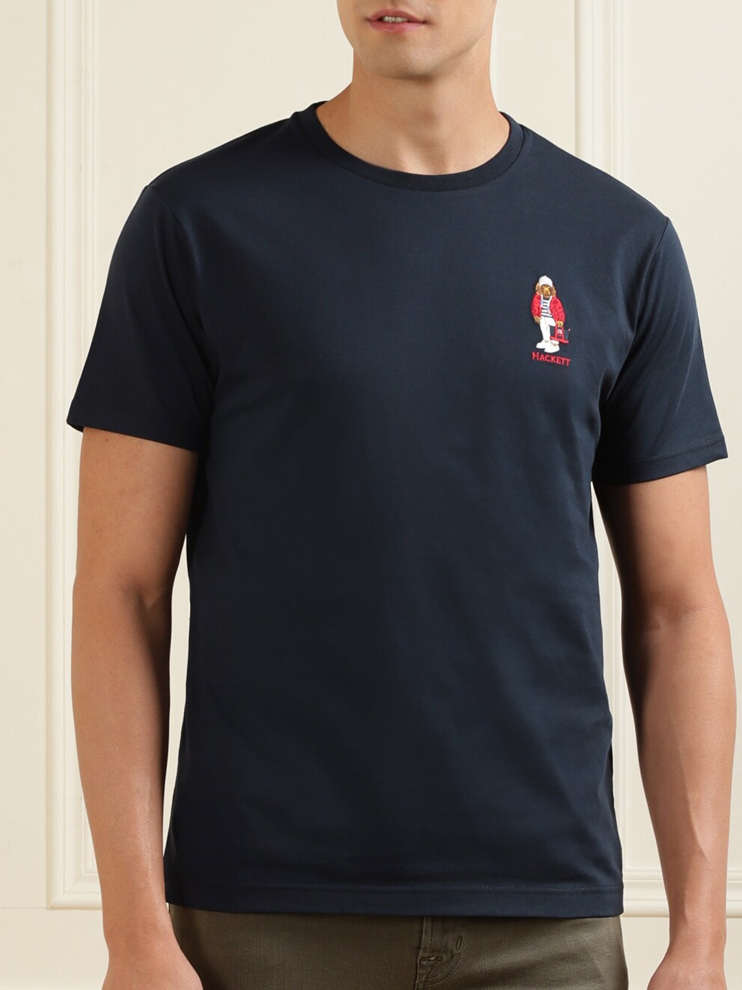 

HACKETT LONDON Men Navy Blue Applique T-shirt