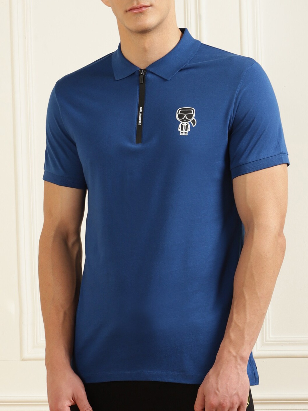 

Karl Lagerfeld Men Navy Blue Polo Collar T-shirt