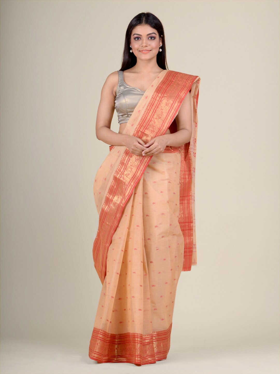 

Charukriti Beige & Gold-Toned Woven Design Zari Pure Cotton Taant Saree