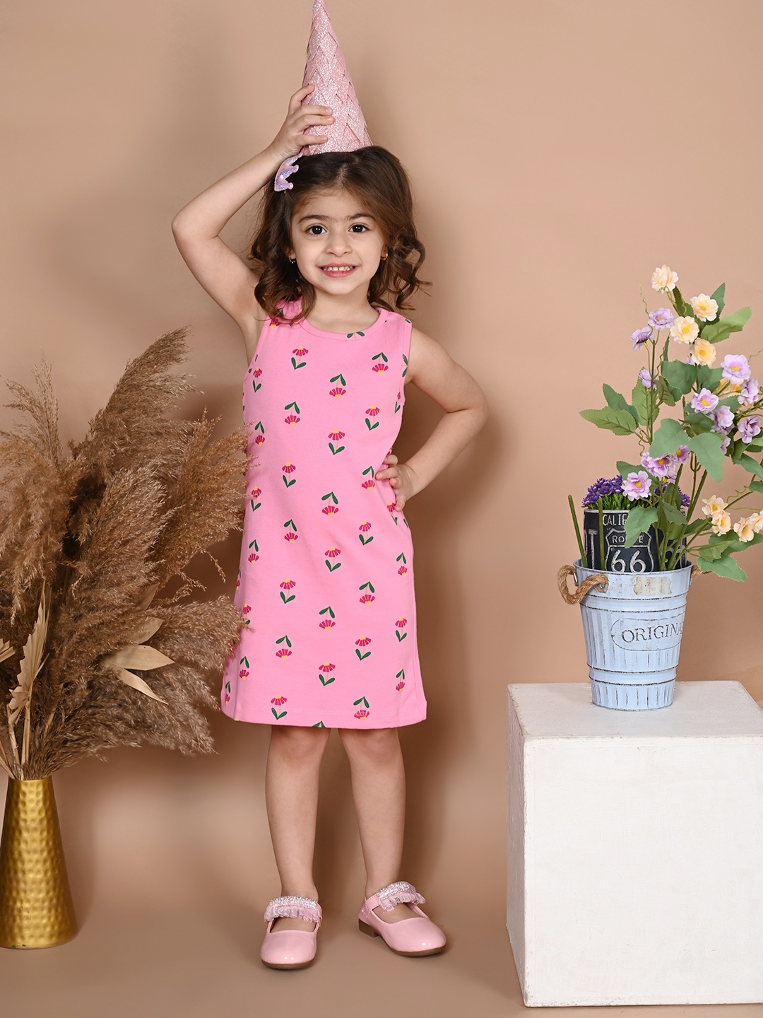 

LilPicks Girls Floral Printed Pink Bodycon Dress