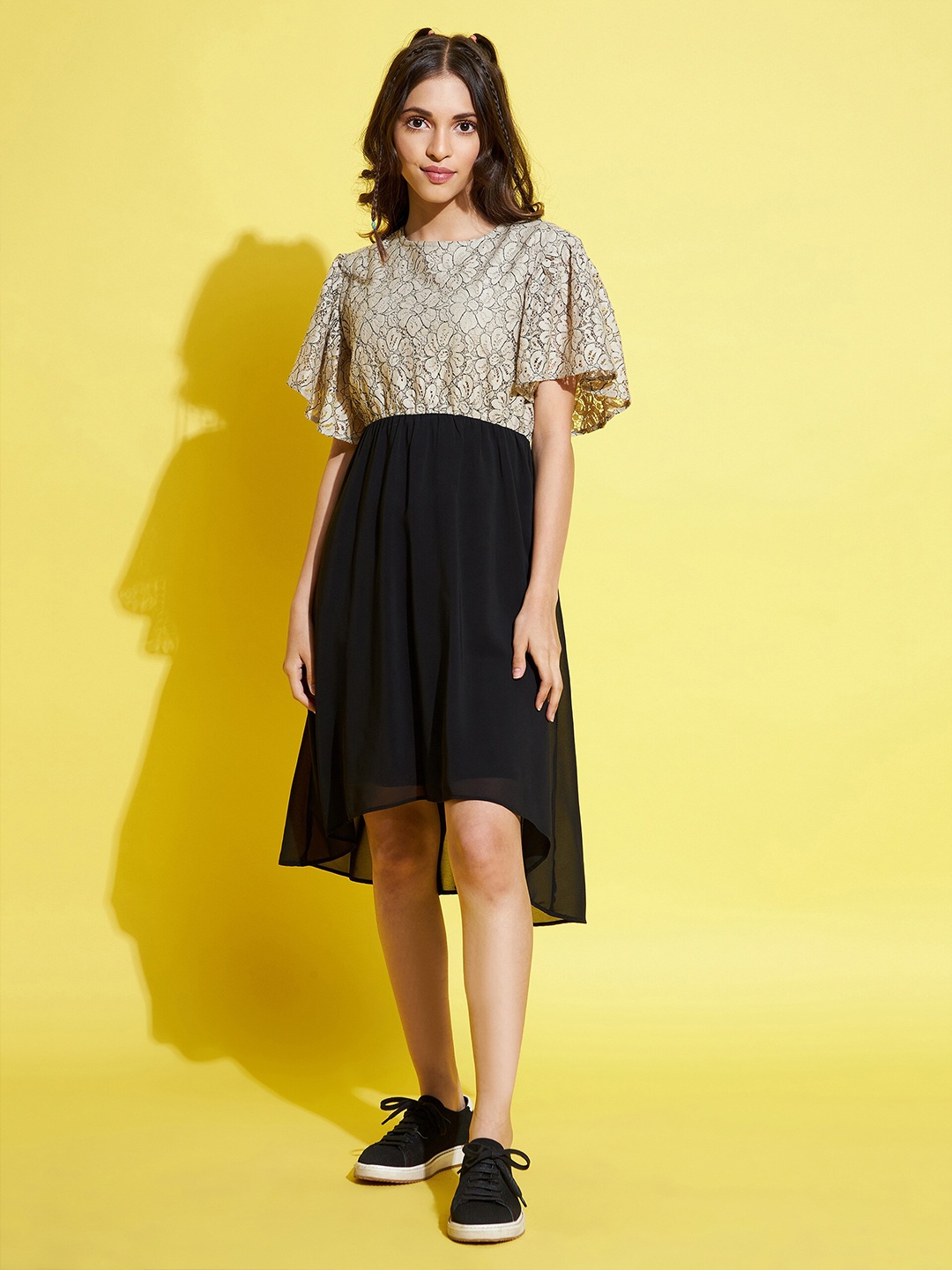 

Noh Voh - SASSAFRAS Kids Girls Beige Lace Frill High-Low Dress