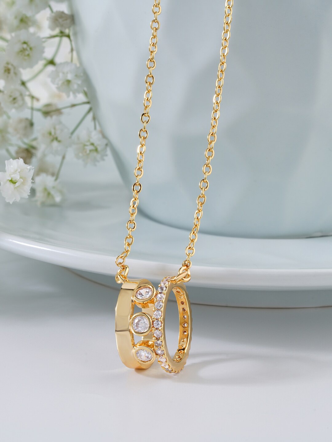

MINUTIAE Gold-Plated & White Brass Chain