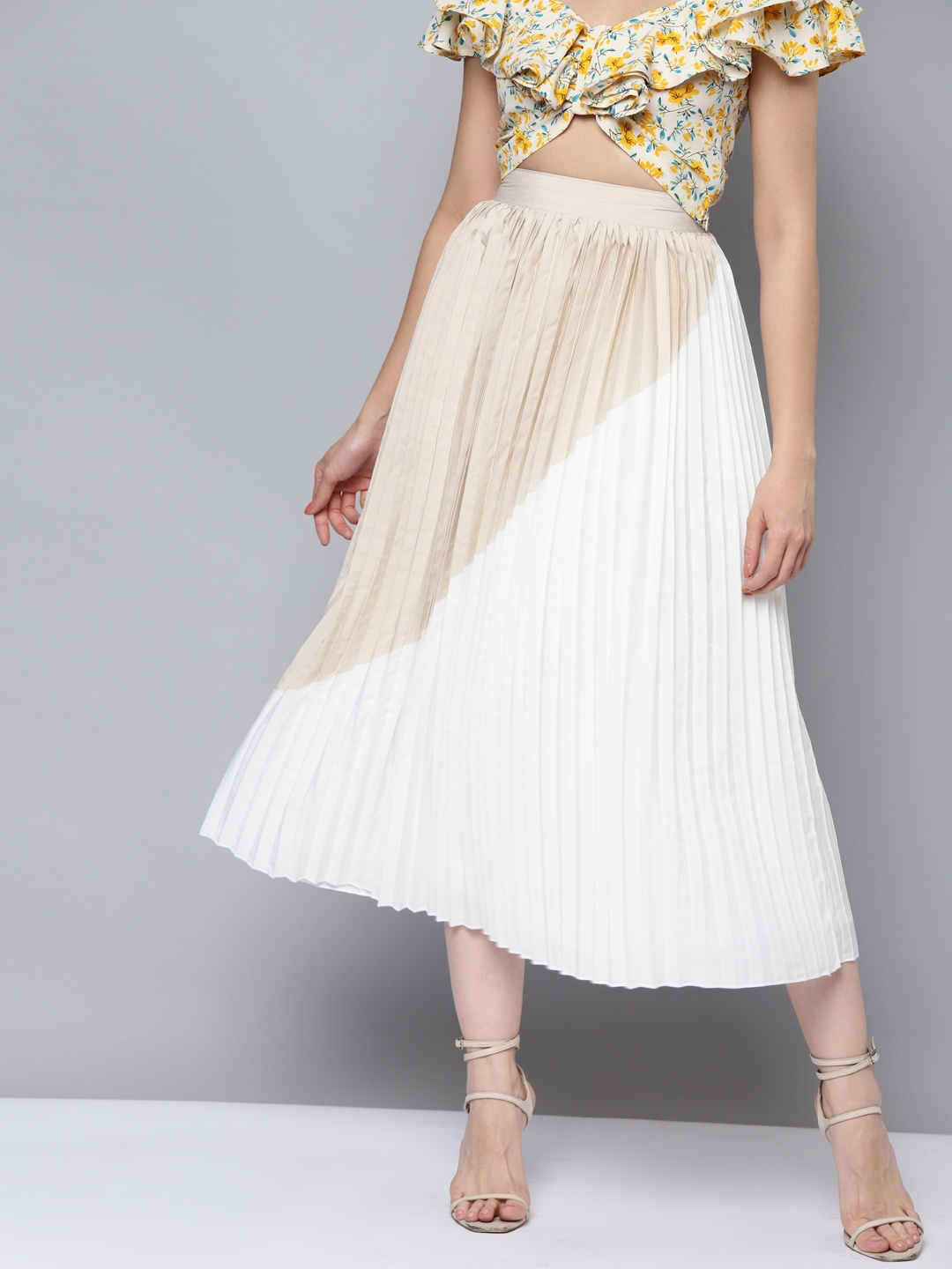

SASSAFRAS Women White & Beige Colourblocked Accordion Pleat Midi A-Line Skirt