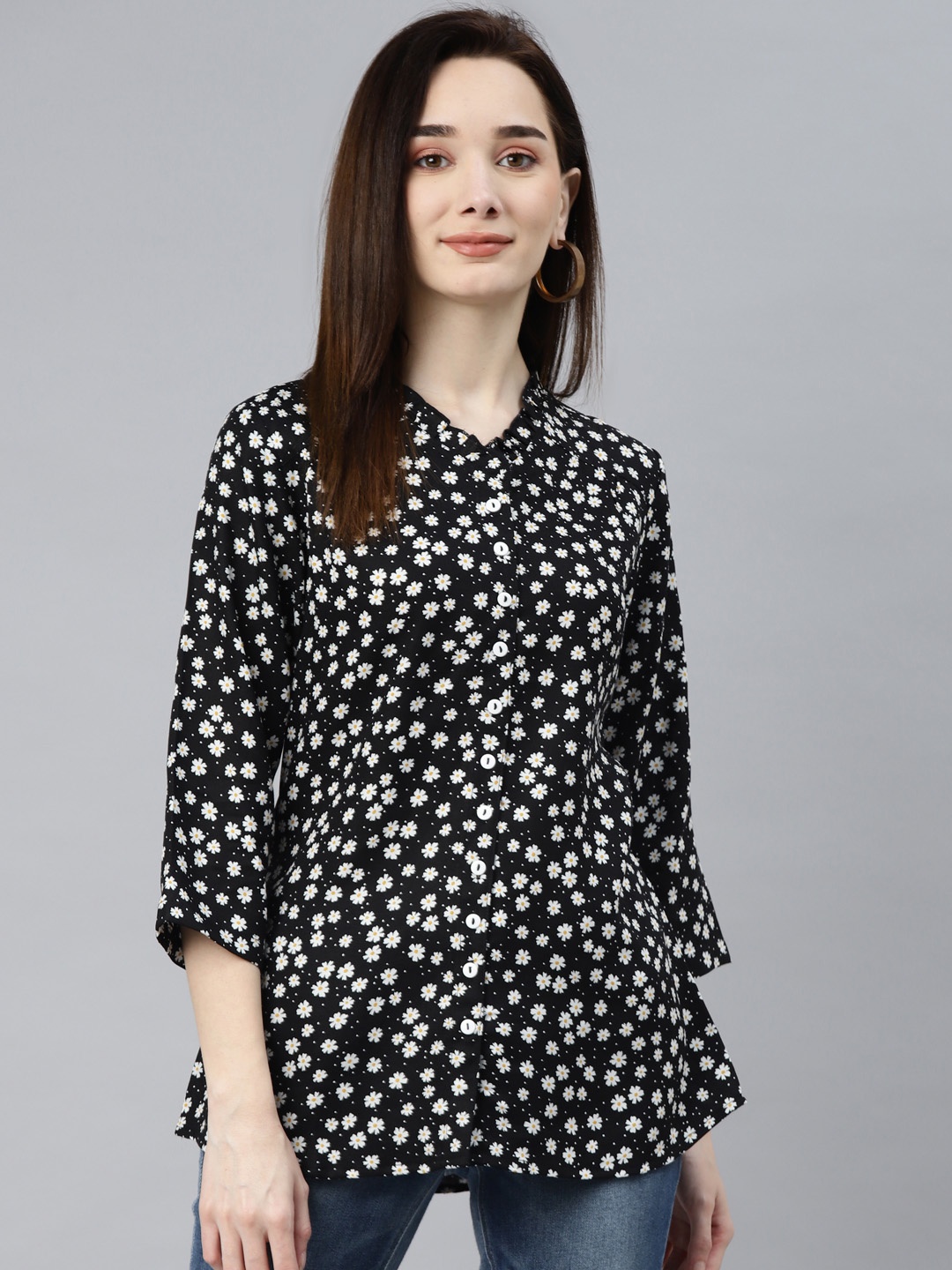 

Ayaany Women Black Comfort Floral Printed Casual Shirt